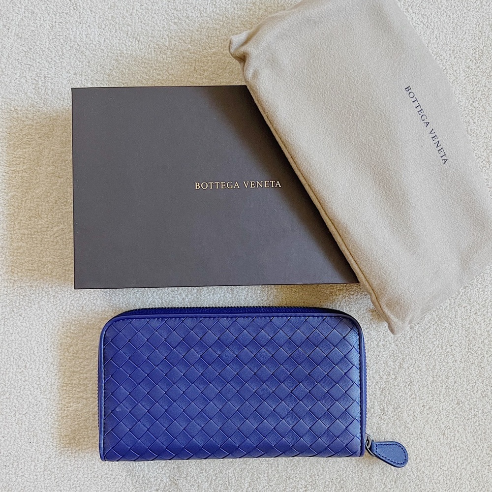 Bottega Veneta Intrecciato Weave Continental Wallet